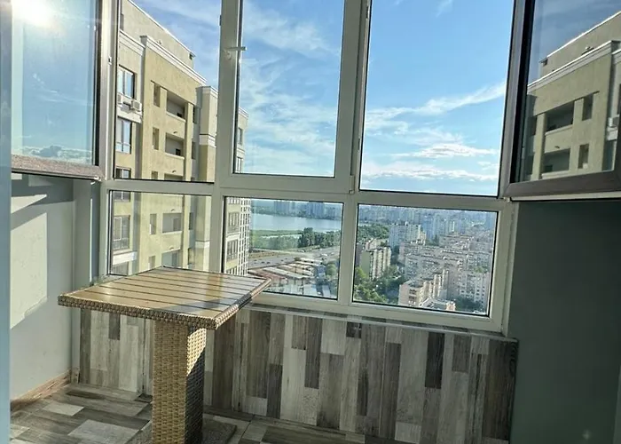 Solo Apartment Virmenska